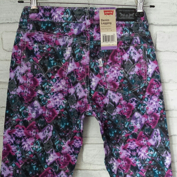 NWT Levi's Girls Pink Purple Geoisle Print Denim Legging Jeans 14 Reg - Picture 3 of 11